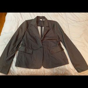 New without tags XL Old Navy pinstripe punk blazer